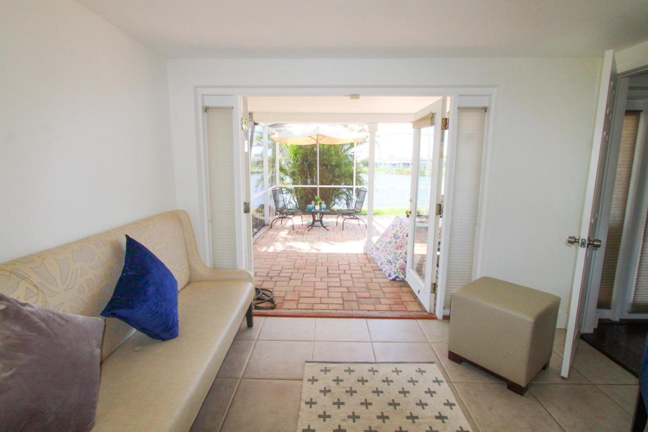 Near Clearwater And Tarpon Spring With Water View Appartement Holiday Buitenkant foto