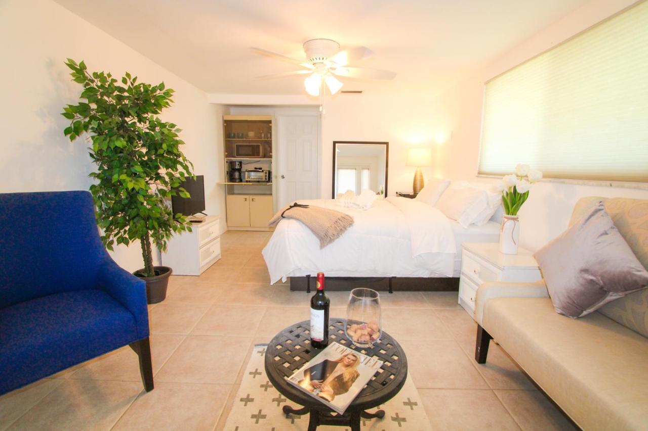 Near Clearwater And Tarpon Spring With Water View Appartement Holiday Buitenkant foto