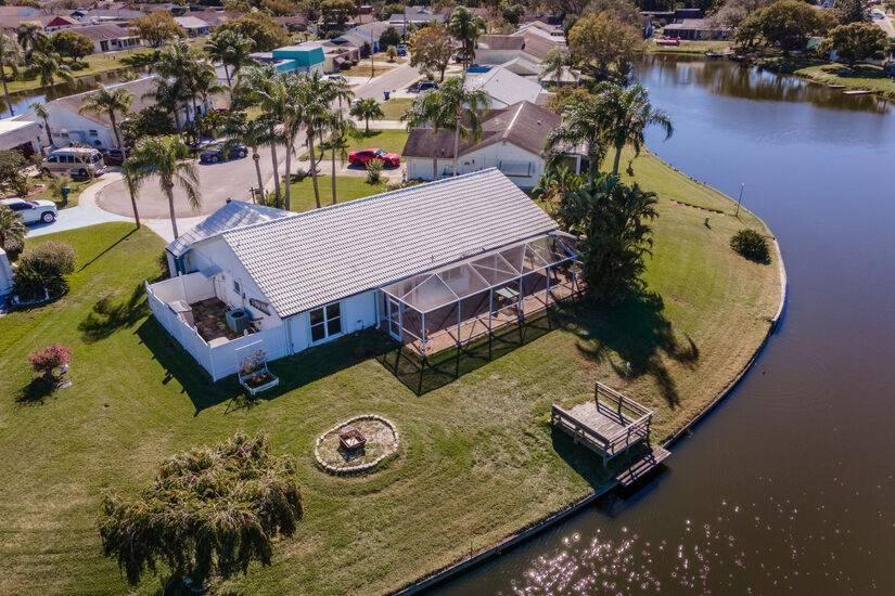 Near Clearwater And Tarpon Spring With Water View Appartement Holiday Buitenkant foto